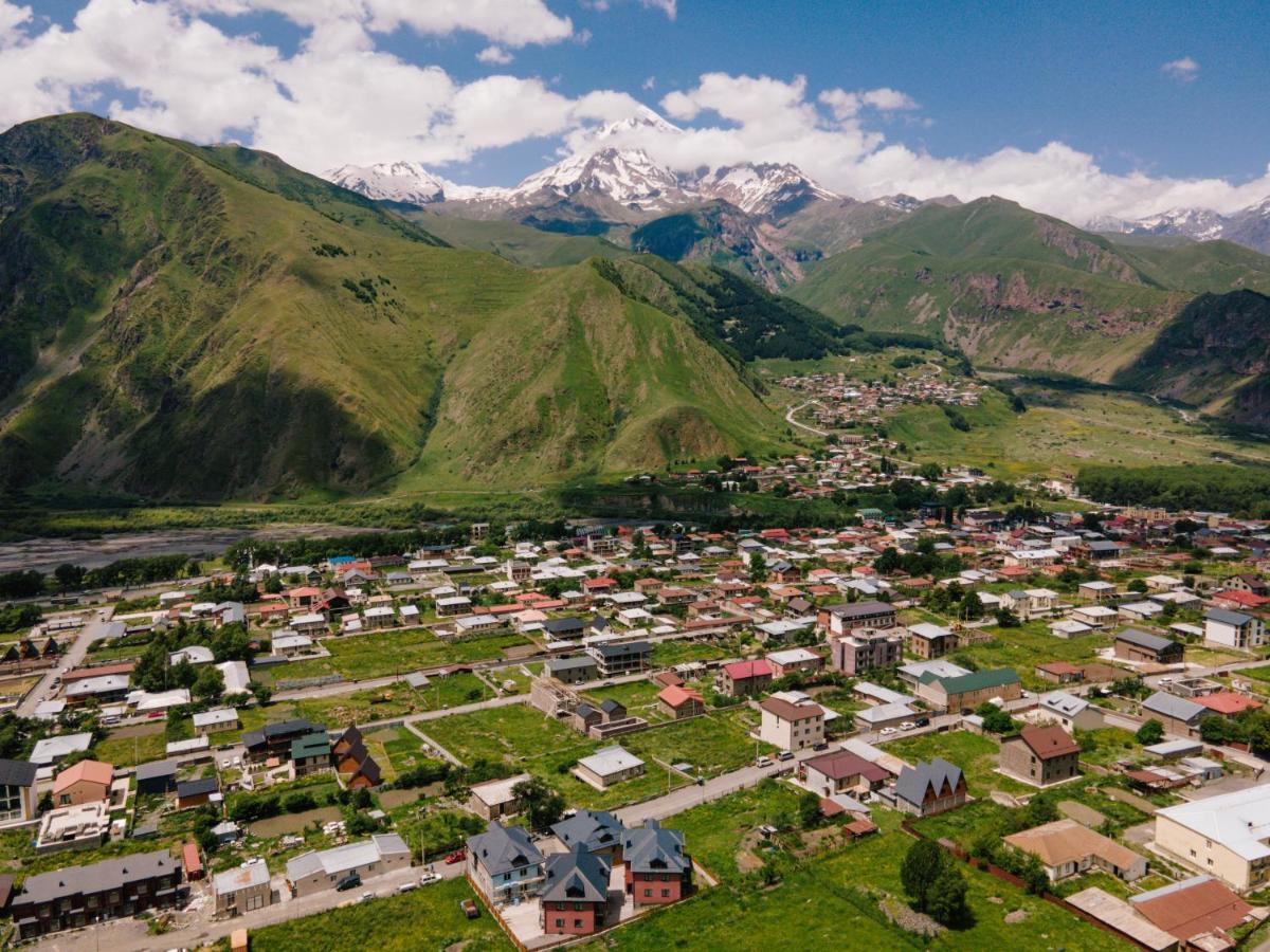 Hotel Heaven Hill Kazbegi Exterior foto